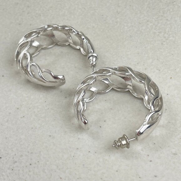 Vintage Earrings Pierced Hoop Silver Metal Textured 1990s Everyday Versatile - Picture 3 of 3